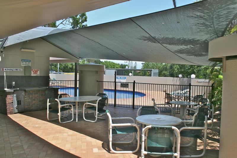 Anacapri Holiday Resort Apartments Surfers Paradise Esterno foto