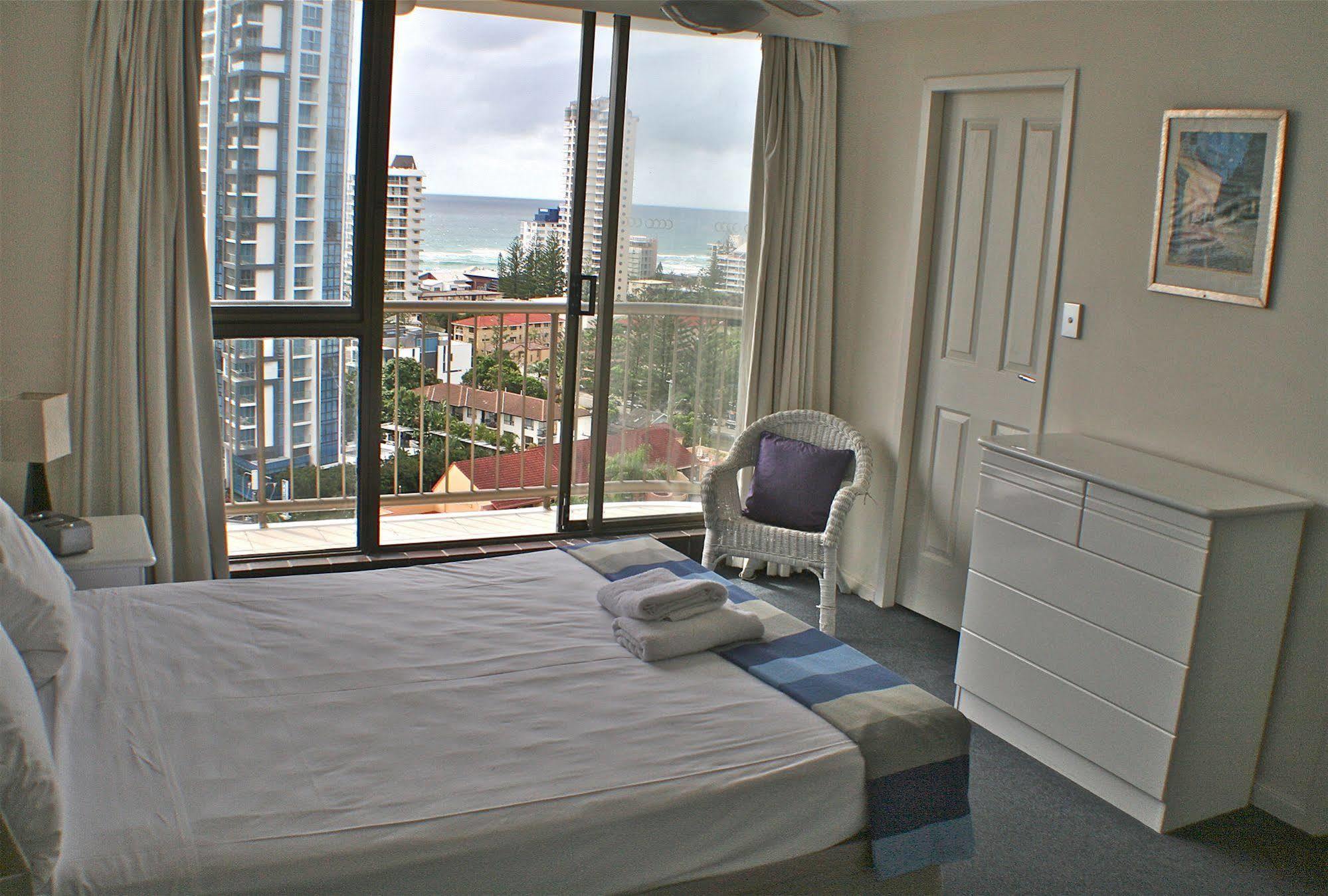 Anacapri Holiday Resort Apartments Surfers Paradise Esterno foto