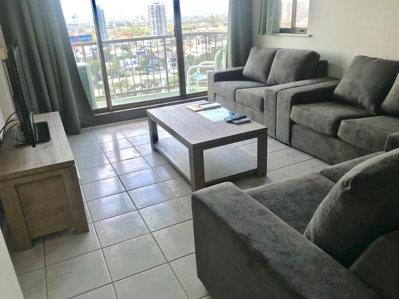 Anacapri Holiday Resort Apartments Surfers Paradise Esterno foto