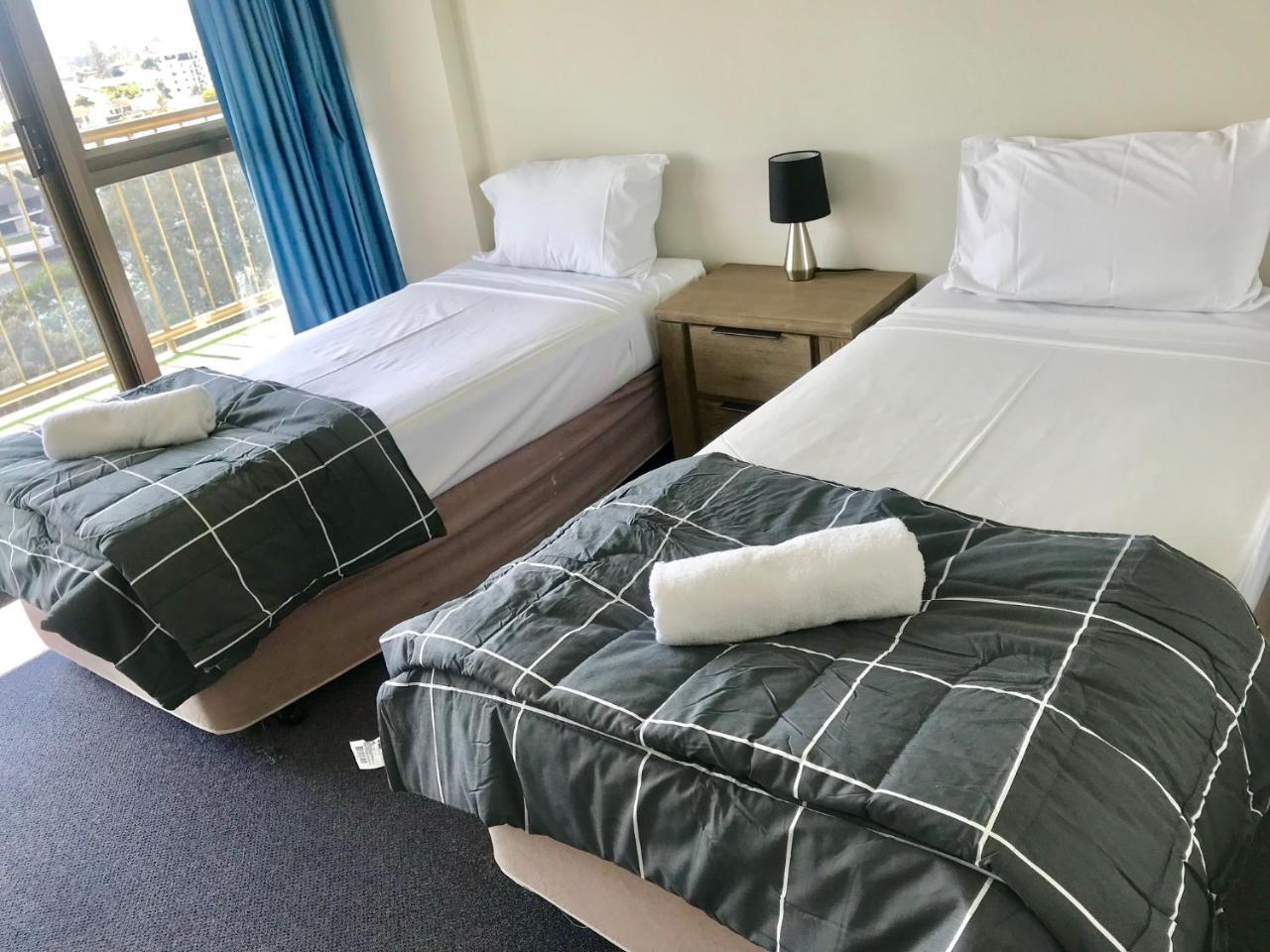 Anacapri Holiday Resort Apartments Surfers Paradise Esterno foto
