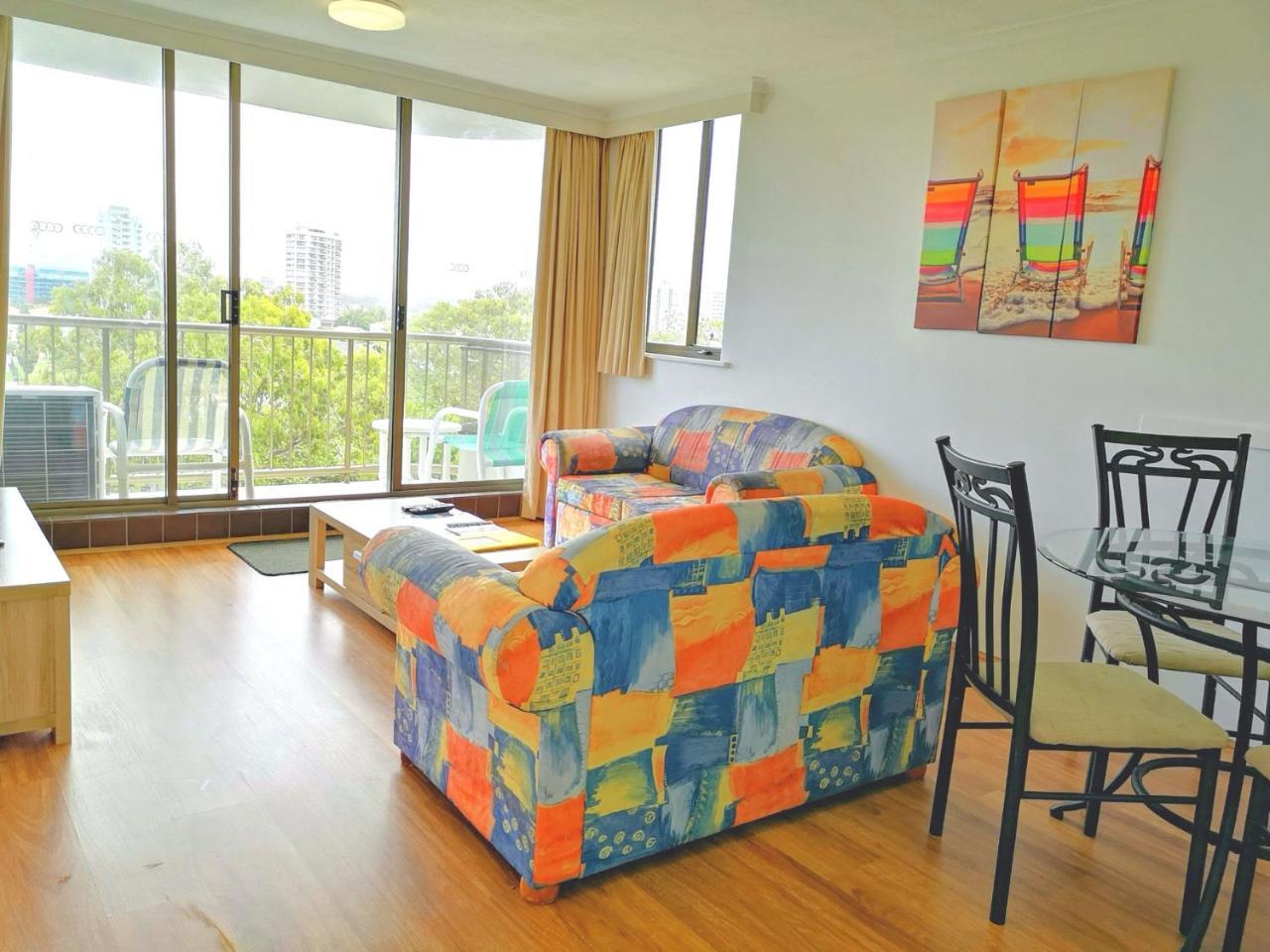 Anacapri Holiday Resort Apartments Surfers Paradise Esterno foto